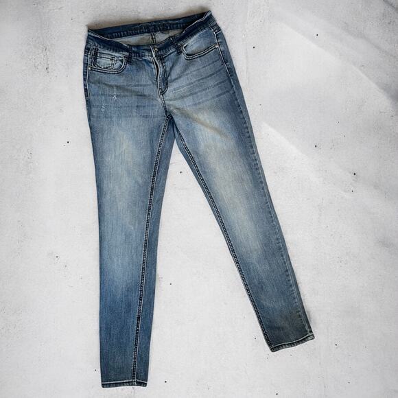 Womans Skinny Fit Stretch i Jeans By Buffalo Size 8 Medium Wash - Picture 1 of 11